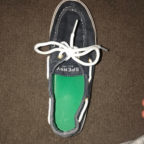 I’m selling SPERRY - Picture 2 of 3
